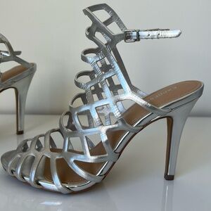 Express Elegant Silver Strappy Heels Sandals Stiletto Size 8